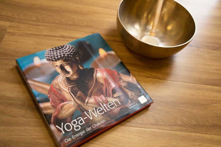 Yoga und Klangschale